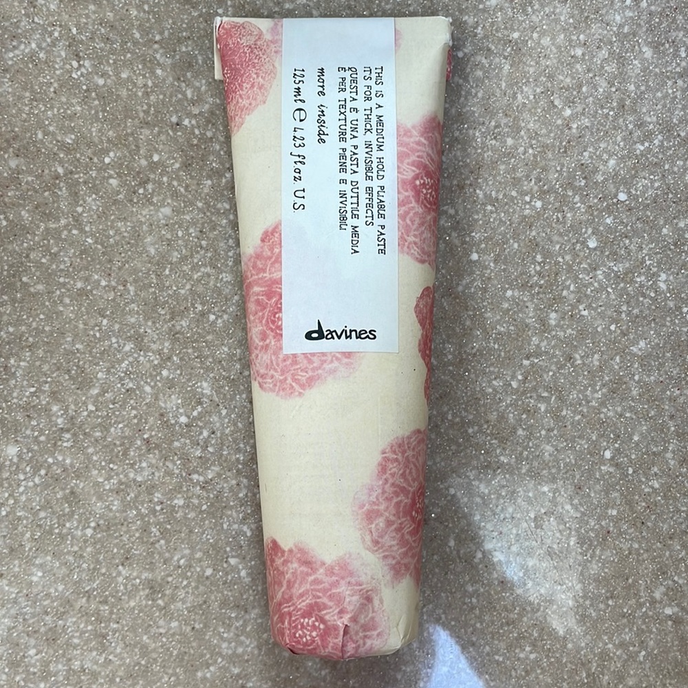 Davines This is a Medium Hold Pliable Paste